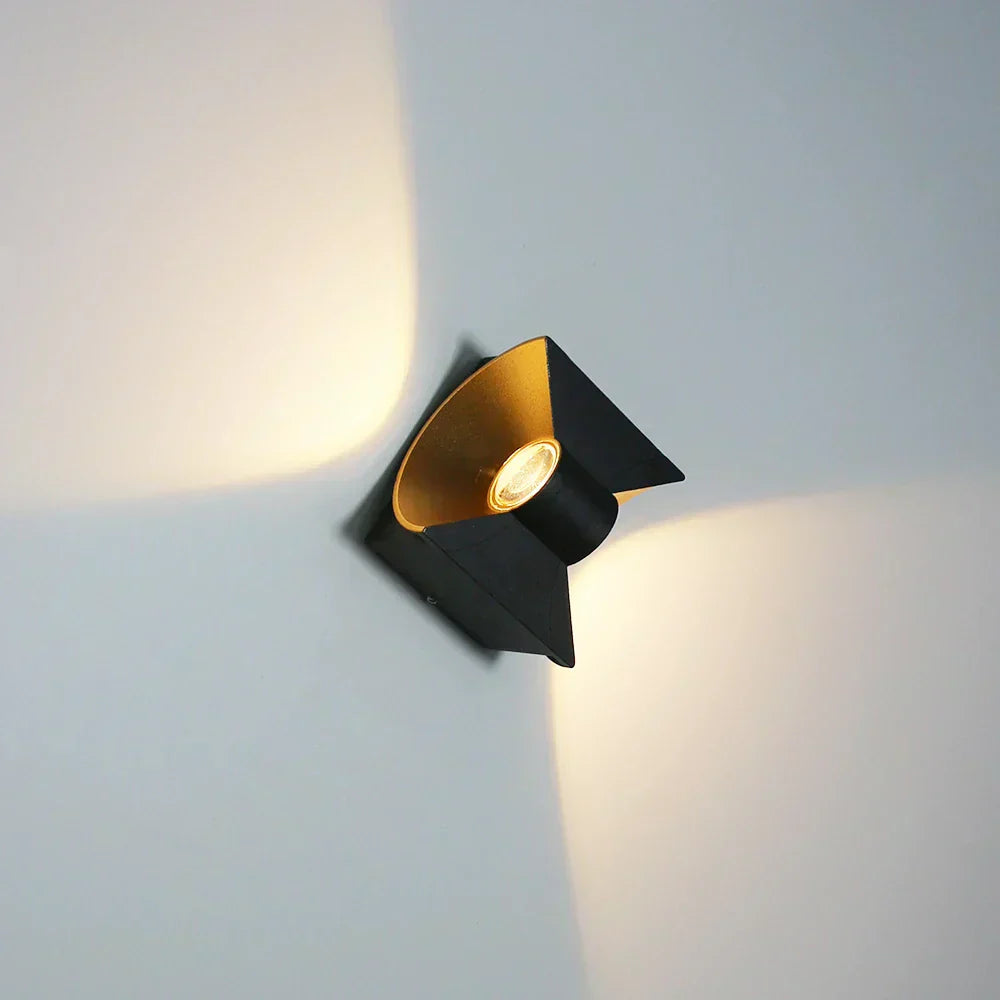 Nocta Wandlamp – Elegante LED-buitenverlichting voor een sfeervolle tuin