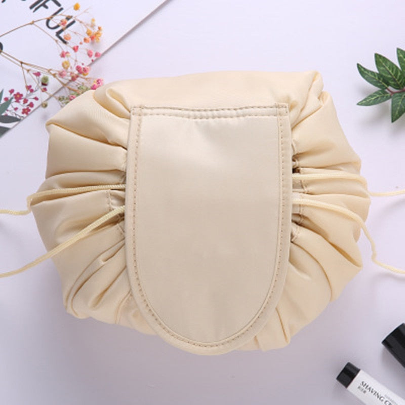 CosmoCase – Trendy Make-up Organizer